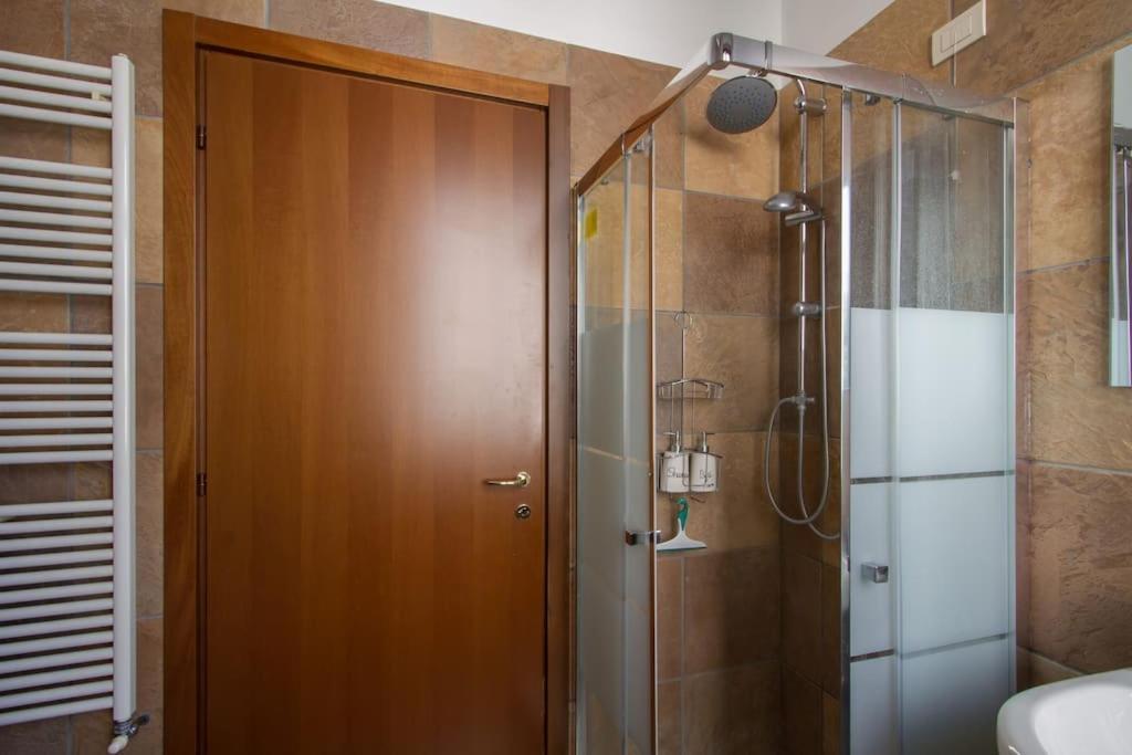 Fabulous Studio In Monza 15 Km To Milan City Centre Exterior foto